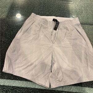 Lululemon gray Pace Breaker 7” Shorts Speedwave Pattern